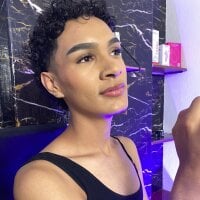 lyan_hots