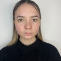 DeliaLeef's Offline Chat Room