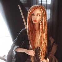 Roxy_Silver webcam