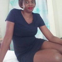 Ebonysally's Offline Chat Room