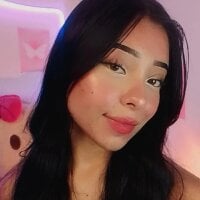 Emilybutterfly1 webcam model