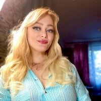Sweet-blonde webcam model