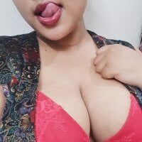 Tanisha-Sultana webcam