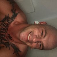 Italianstalion420's Offline Chat Room