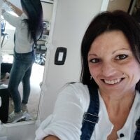 Nicolesfootjobs 離線聊天室