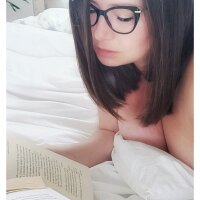 Annalyah's Offline Chat Room