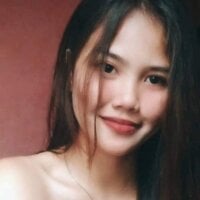 urasian_kattyneyah webcam model