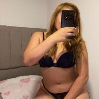 miss_antonella___ webcam