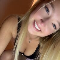 emilypeperoni webcam