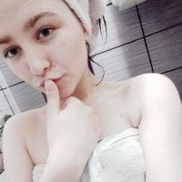 Jessy_Summers' Offline Chat Room