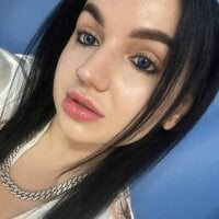 Nika_Reynolds webcam model