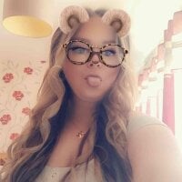 QueenOFDesires22 webcam