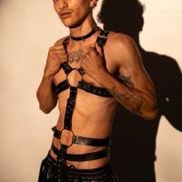 DemonKush-- webcam model