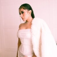 nicolle_pierce webcam model