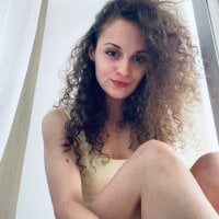 ห้องแชทออฟไลน์ของ Emili_model