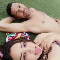 acouplesm's Offline Chat Room