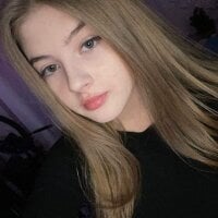 Farah-36Live Webcam