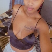 Tonia_Banks