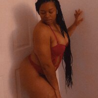Tiffany25pvssy's Offline Chat Room