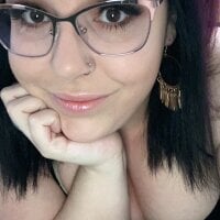 Kristalynn's Offline Chat Room