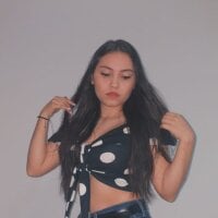 rubiasanz Adlı Modelin Çevrimdışı Sohbet Odası