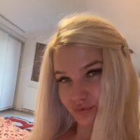 katty_blonde10 naked in live sex video chat