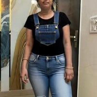 Piya_Bakshi webcam model