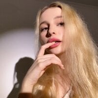 cassie_sky07's Offline Chat Room