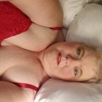 chelsearae4u's Offline Chat Room