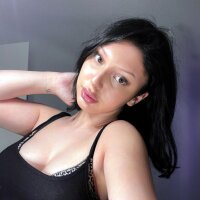 lara_joy's Offline Chat Room