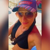 sexybarbiexx3's Offline Chat Room