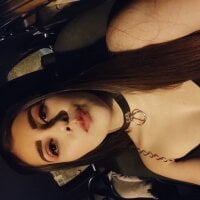 kamisaky_queen_king's Offline Chat Room