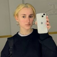 DaiisySmith's Offline Chat Room