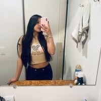 Nayla_Thalia webcam model