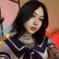 Emma_Kirks