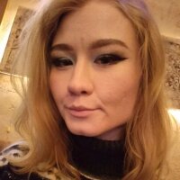 HelenDayle's Offline Chat Room