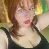 NaomiMayer webcam model