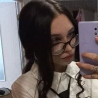 GirlFromHell88 webcam model