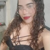 NicollLove model avatar