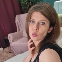 Anne_BlueeyesLive Webcam