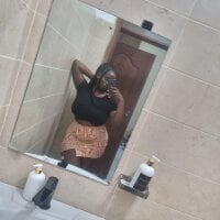 bustytemptress1 webcam