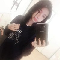 KimmyGranger4 offline chatrum