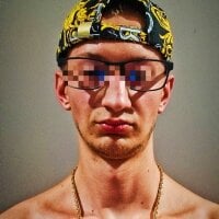 Armandoax21's Profile Pic