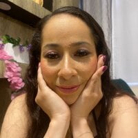 floraginette webcam model