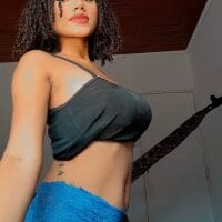 mahpimenta model avatar