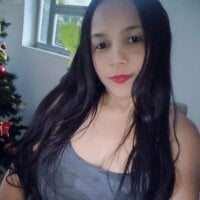 EloisapussayuZ webcam