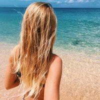 Diamond_Eva Adlı Modelin Çevrimdışı Sohbet Odası