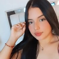 Anaisgreyc's Offline Chat Room