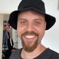 xxXgoldjungeXxx's Offline Chat Room