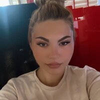 Offline chatovací místnost ClaireZenith